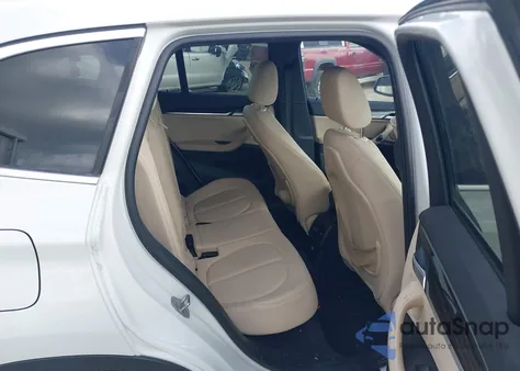 2017 BMW X1 Sdrive28I из США, поврежденный, VIN WBXHU7C3XH5H34512